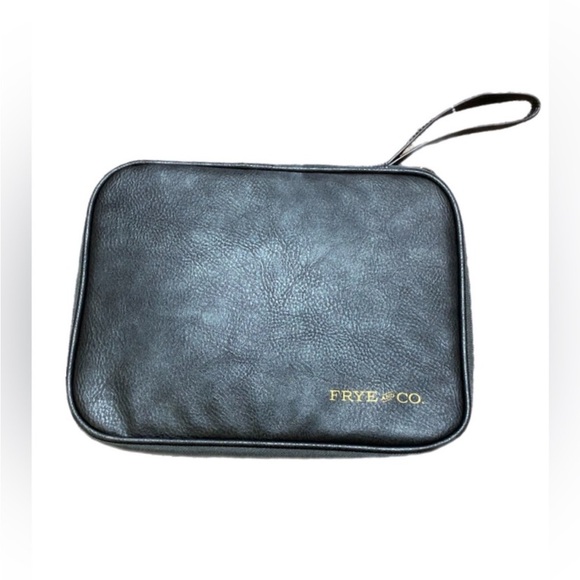 Frye and Co. vegan leather tech storage case 1 in vintage charcoal and cognac - Picture 4 of 7